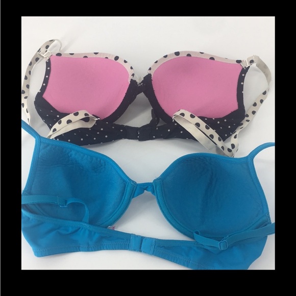 Victoria’s Bundle of 4 Bras - Picture 7 of 13